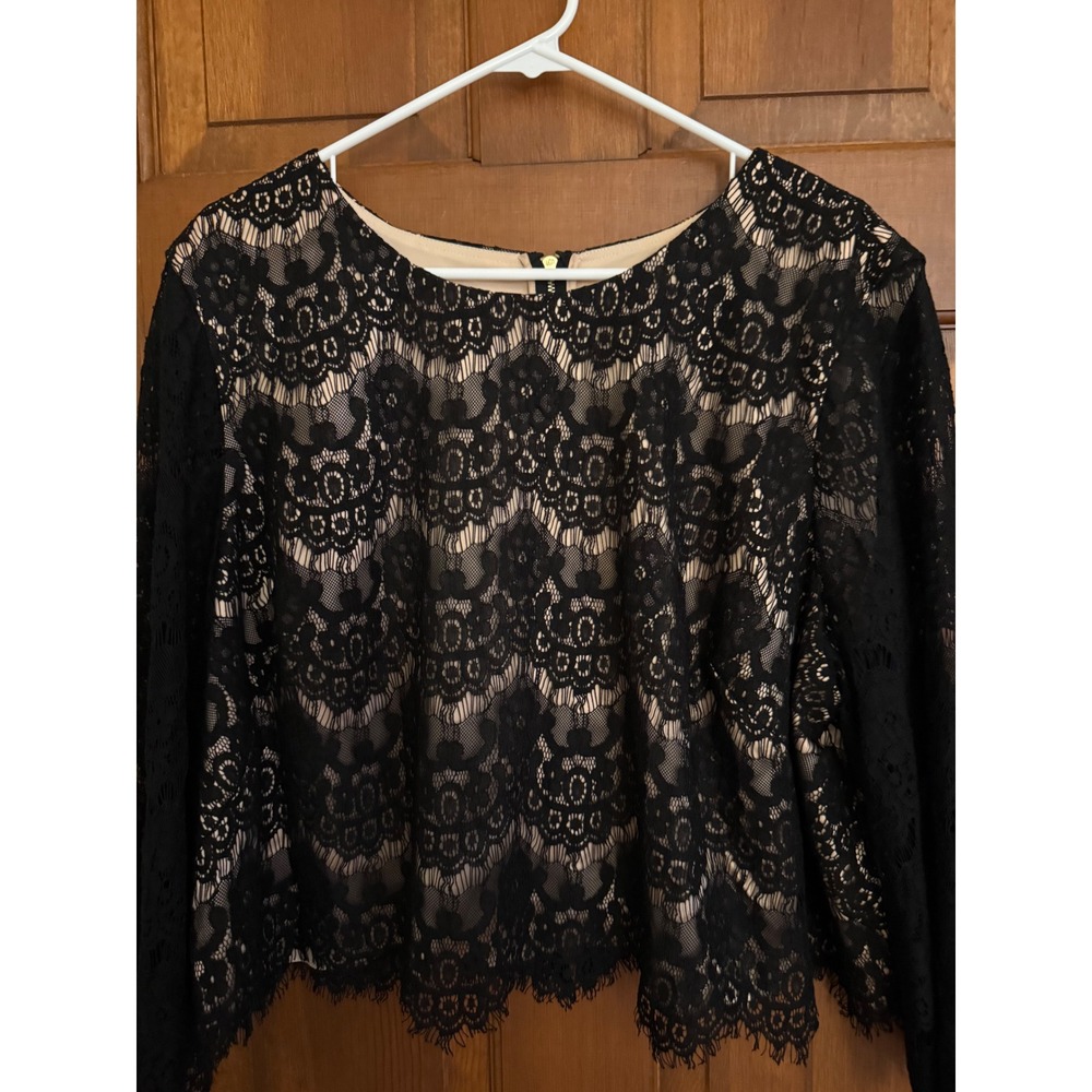 Eliza J Delicate Black Lace‎ Overlay Top Womens Plus-Size 22W Nude-Lined Blouse